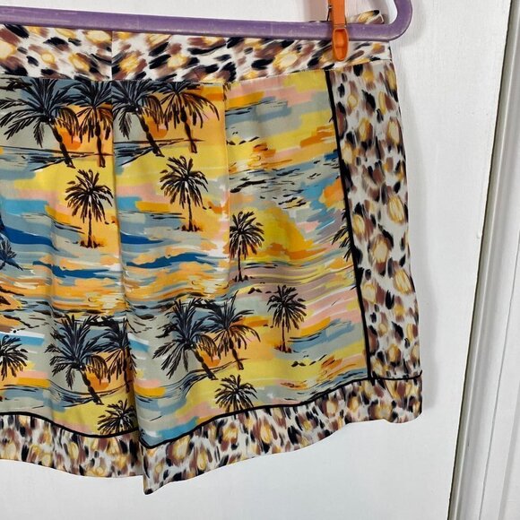 Le Superbe Tropical Island Print Silk Shorts Women’s Size 8 NWT - Picture 9 of 12